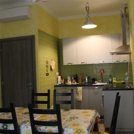 Appartamento 50Mt Dal Mare E Dalla Stazione Deiva Marina Exterior foto